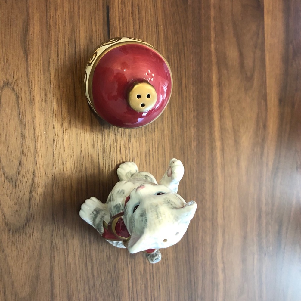Vintage Fitz & Floyd Kristmas Kitty salt & pepper - Picture 2 of 11